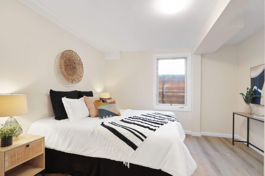 More Photos Of 528 Daisy Ave, Long Beach Apartments For Sale