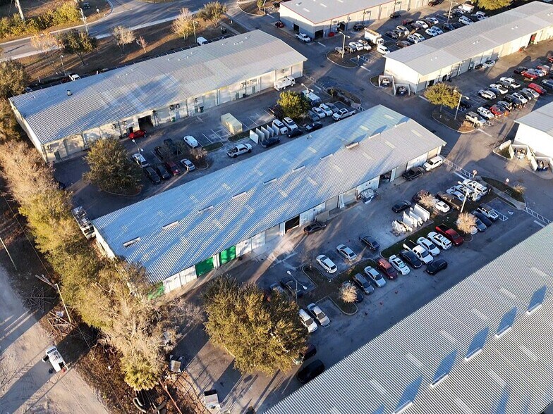 More Photos Of 1016 American Way, Kissimmee Industrial For Sale