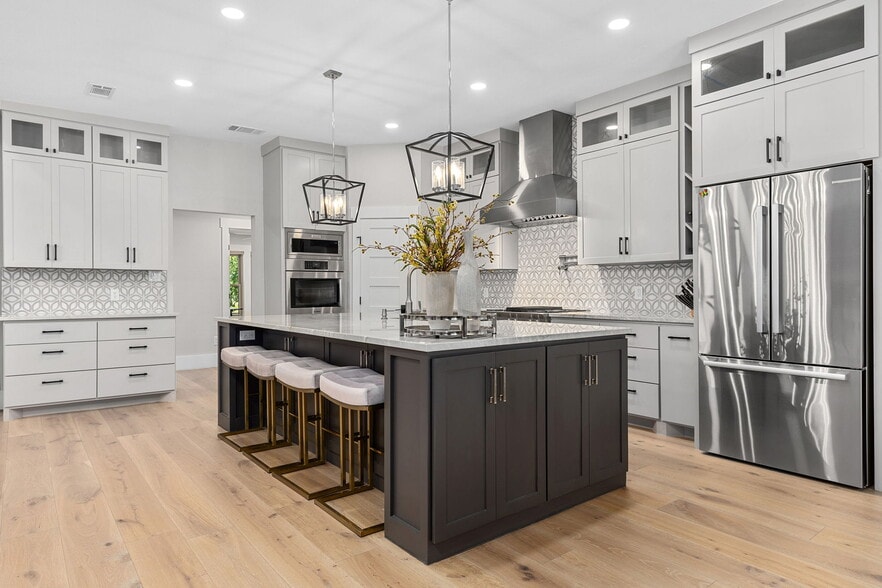 More Photos Of 2681 Sam Bass Rd, Round Rock Hospitality For Sale