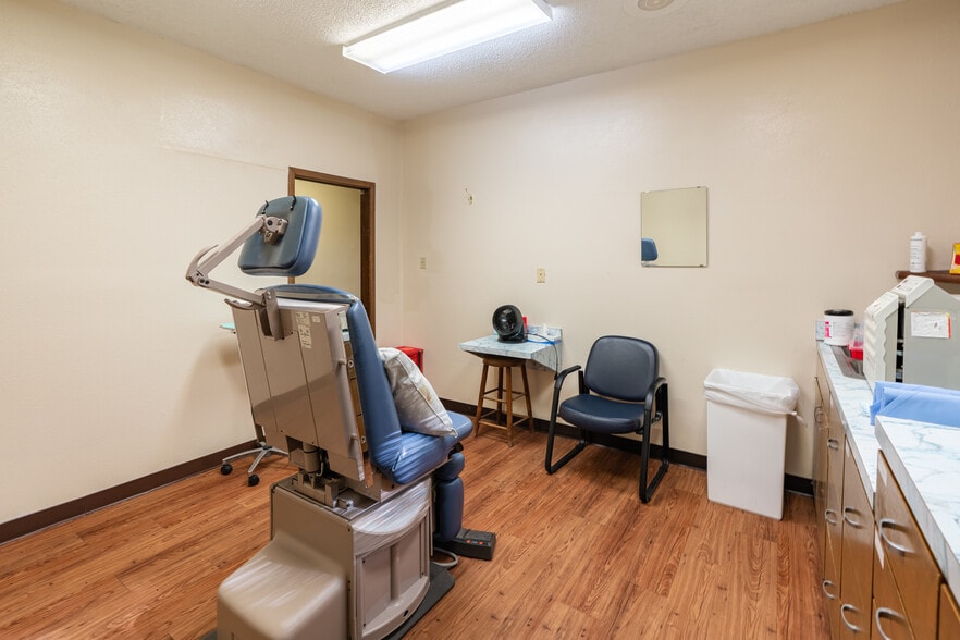 More Photos Of 8506 Wesley St, Greenville Medical For Sale