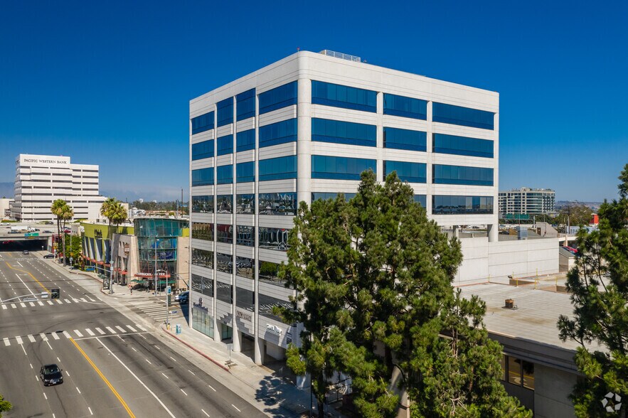 More Photos Of 11300 W Olympic Blvd, Los Angeles Coworking Space