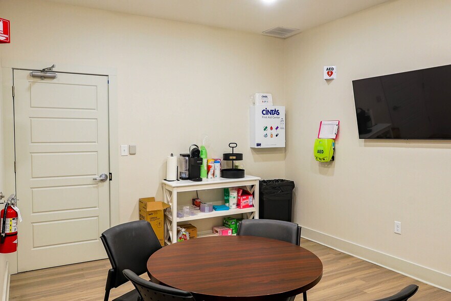 More Photos Of 5004 122nd St, Lubbock Office Residential For Sale