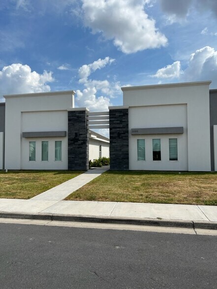 More Photos Of 3305 Frio Ave, McAllen Apartments For Sale