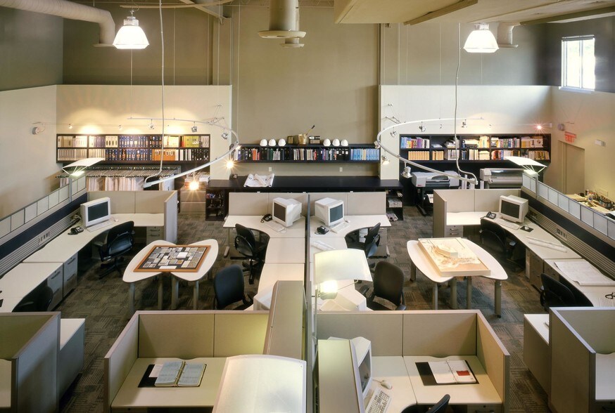 More Photos Of 4565 Ponce de Leon Blvd, Coral Gables Office For Lease