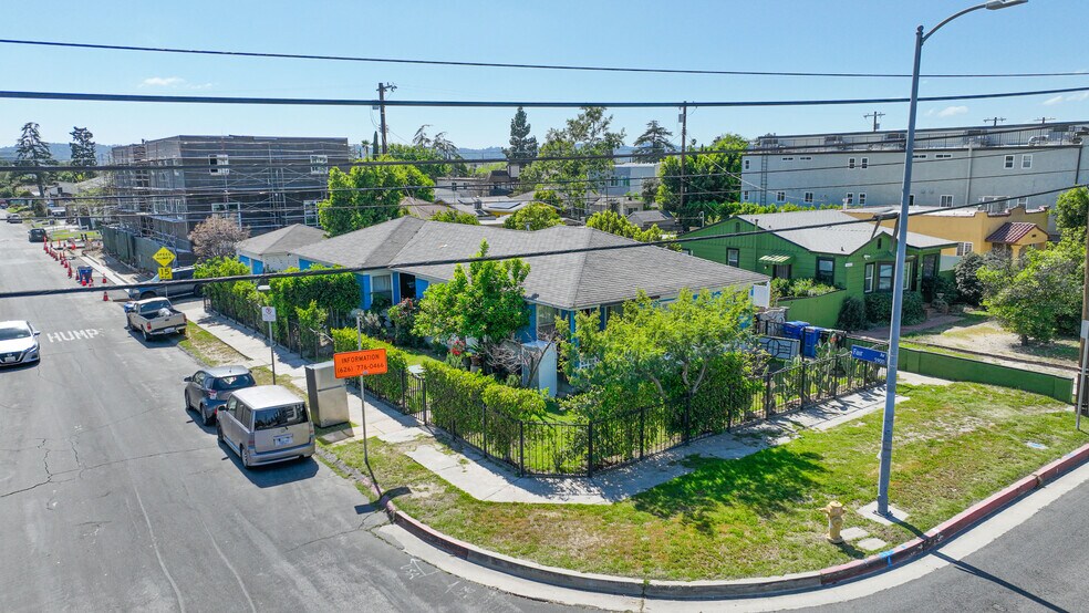More Photos Of 11202 Oxnard St, North Hollywood Apartments For Sale