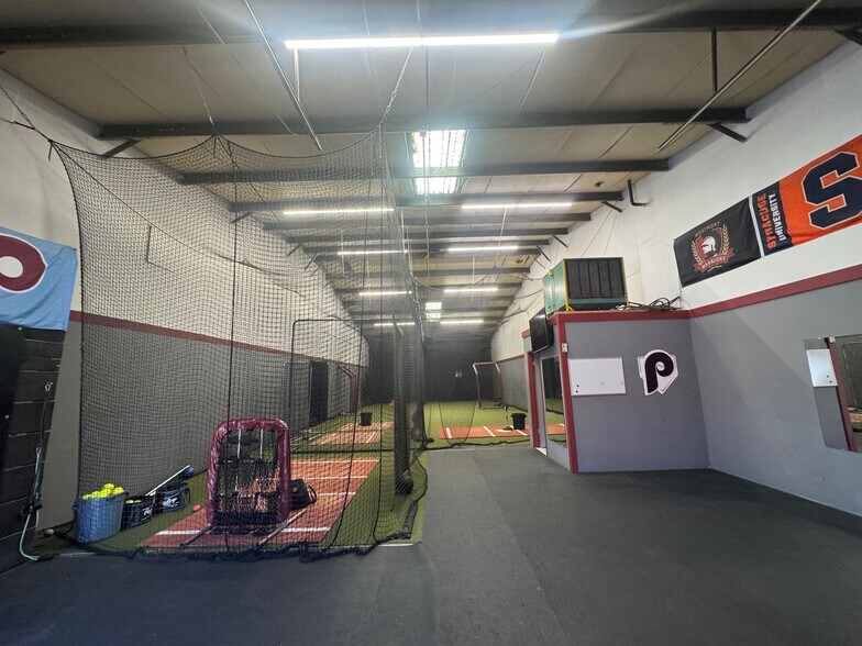 More Photos Of 731 Paso Robles St, Paso Robles Warehouse For Lease