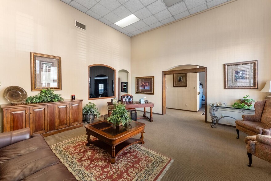 More Photos Of 200 S Stanton St, El Paso General Retail For Sale