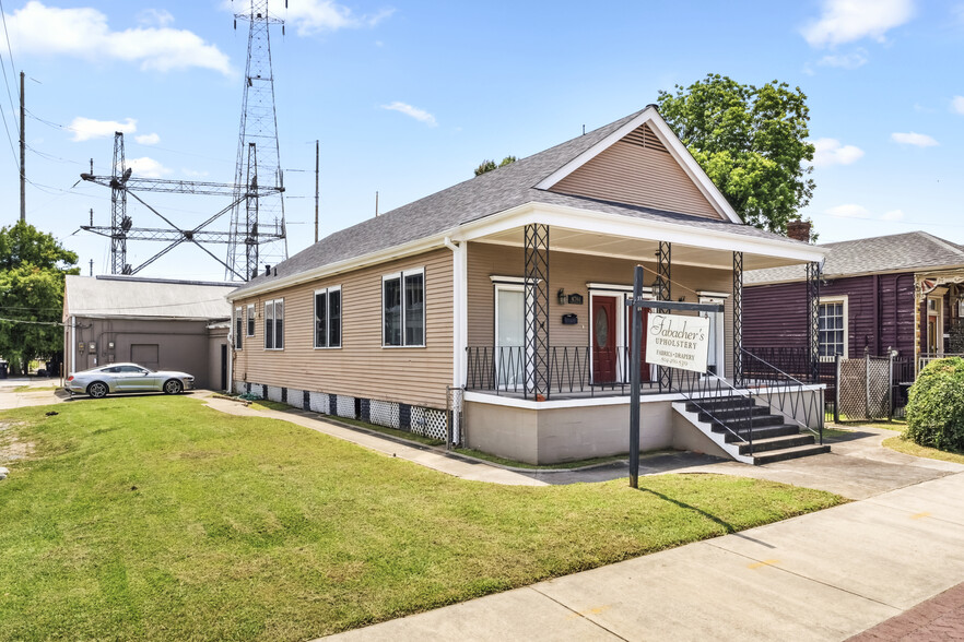 Primary Photo Of 8704 Oak St, New Orleans Office For Lease