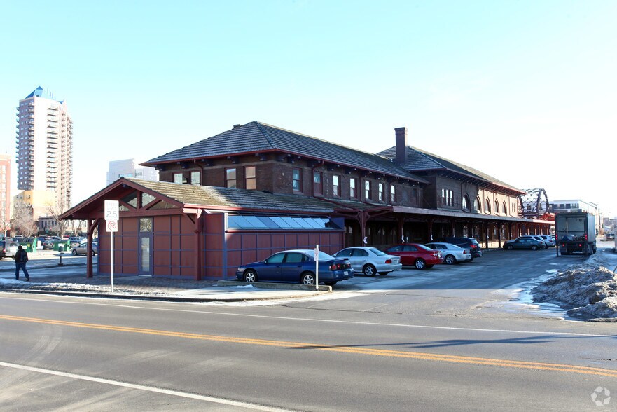 More Photos Of 100 SW 4th St, Des Moines Office For Sale