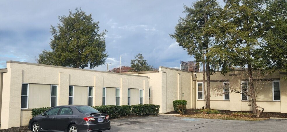 More Photos Of 5410 Homberg Dr, Knoxville Office For Lease