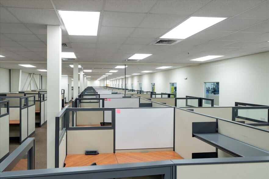 More Photos Of 175 McQueen Blvd, Summerville Manufacturing For Lease