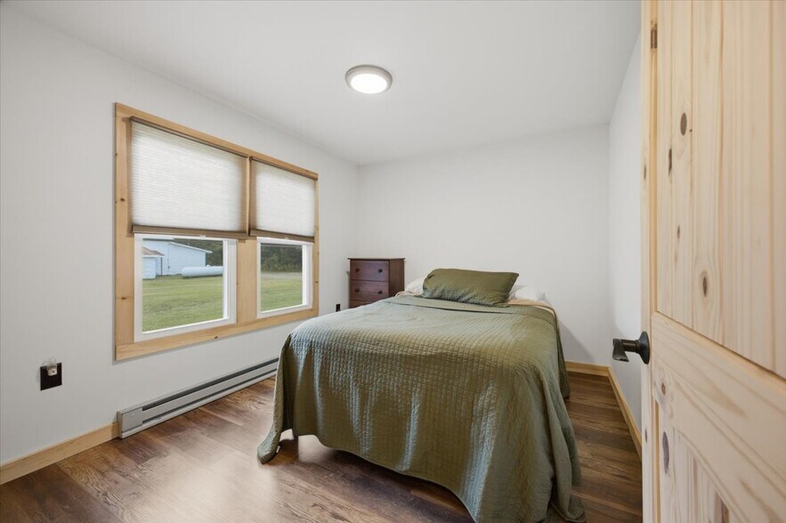 More Photos Of 6275 State Highway 30, Indian Lake Flex For Sale