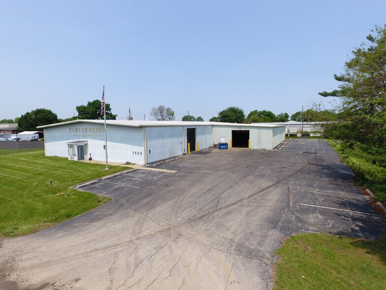 More Photos Of 1450 W Sunday Dr, Indianapolis Manufacturing For Lease