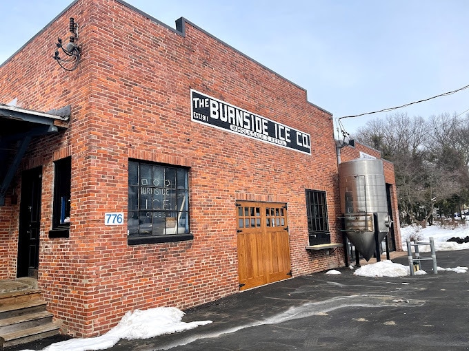 More Photos Of 776 Tolland St, East Hartford Warehouse For Sale