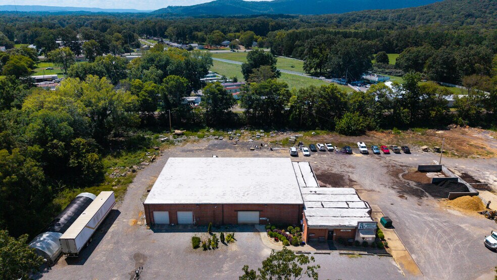 More Photos Of 363 Old Larkinsville Rd, Scottsboro Warehouse For Sale