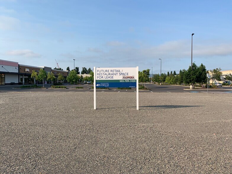 More Photos Of 1400-1772 N Jantzen Beach Dr, Portland Unknown For Lease