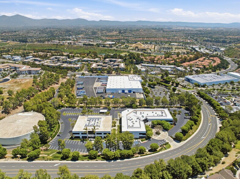 More Photos Of 6A Liberty, Aliso Viejo Office For Sale