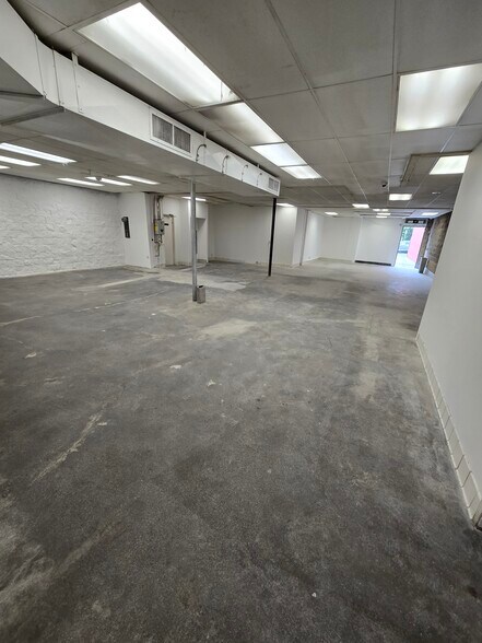 More Photos Of 13375 Beach Ave, Marina Del Rey Warehouse For Lease