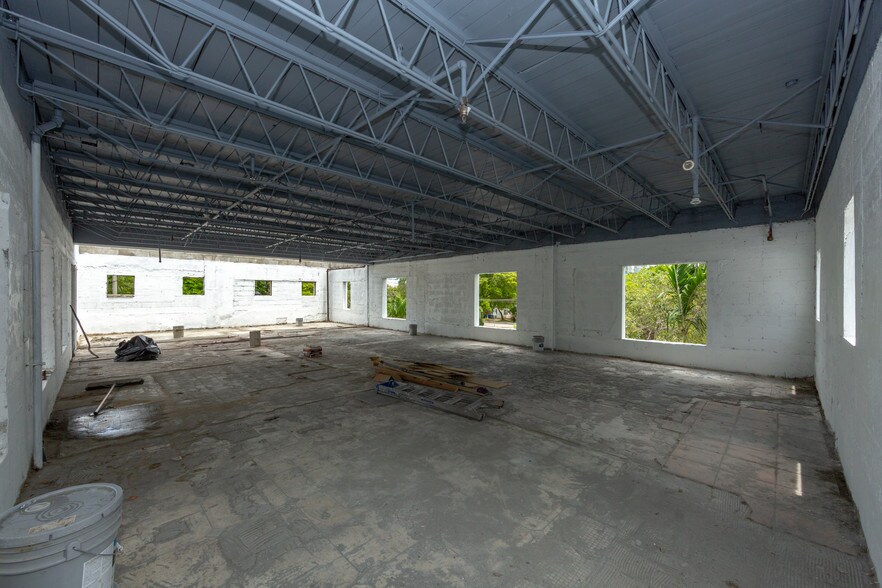 More Photos Of 4900 NE 2nd Ave, Miami Freestanding For Lease