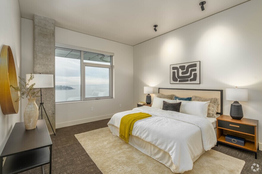 More Photos Of 2315 4th Ave, Seattle Multifamily For Sale