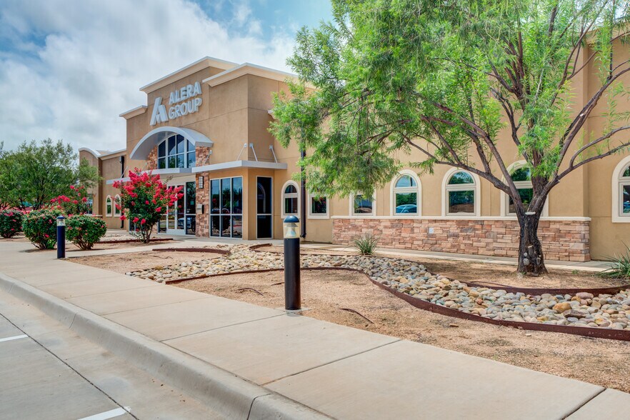 More Photos Of 5241 98th St, Lubbock Office Residential For Sale