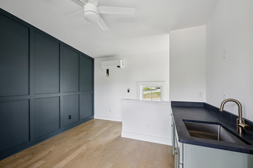 More Photos Of , Atlanta Multifamily For Sale