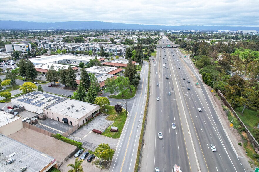 More Photos Of 1160 Mountain View Alviso Rd, Sunnyvale Office For Lease