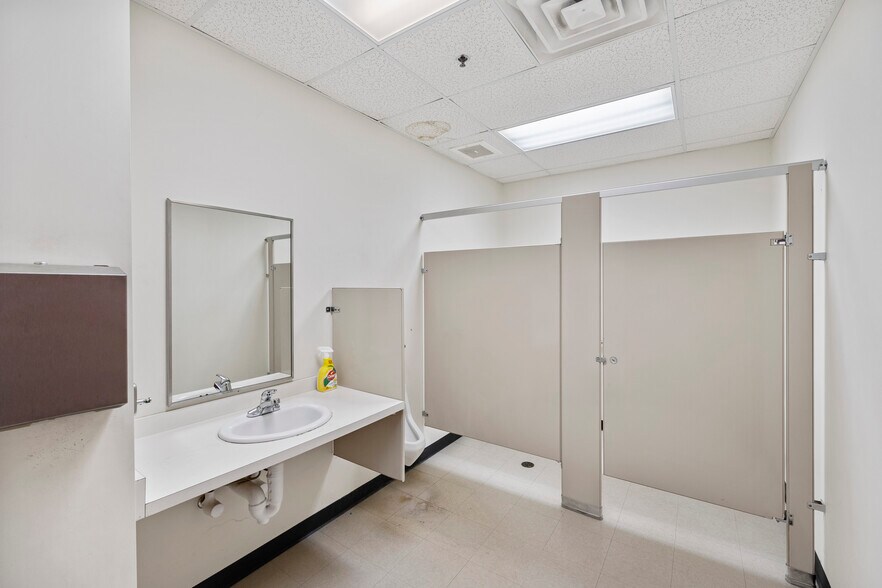 More Photos Of 2401 Maloney Dr, Bloomington Department Store For Sale