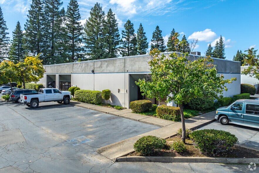 More Photos Of 11315 Sunrise Gold Cir, Rancho Cordova Light Manufacturing For Lease