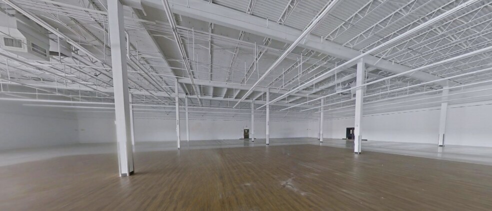 More Photos Of 1546 Ohio Ave S, Live Oak Unknown For Lease