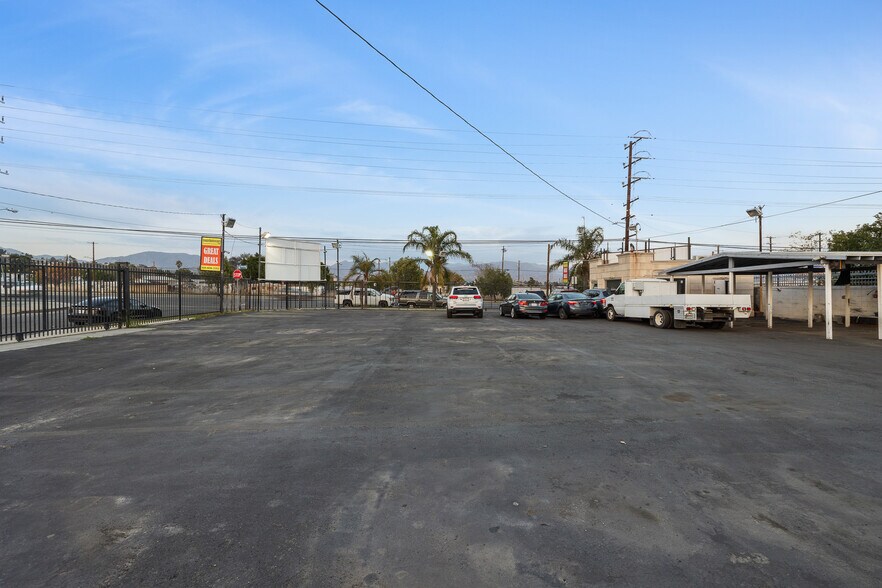 More Photos Of 9979 San Fernando Rd, Pacoima Land For Lease