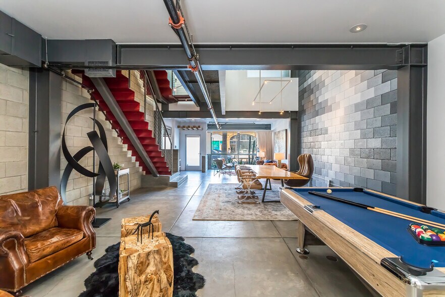More Photos Of Abbot Kinney Blvd, Venice Loft Creative Space For Lease