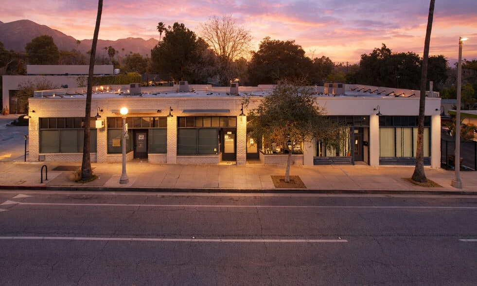 Primary Photo Of 1974-1992 Lincoln Ave, Pasadena Storefront Retail Office For Lease