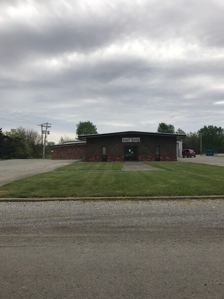 More Photos Of 6886 Wishart St, Huntsville Light Distribution For Lease