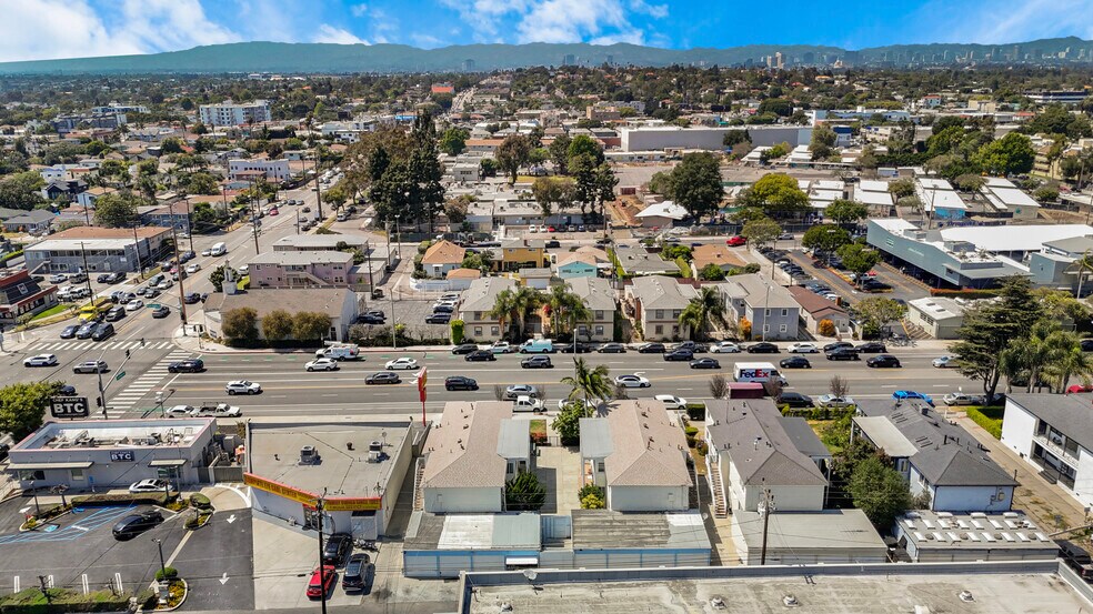 More Photos Of 12320 Washington Pl, Los Angeles Apartments For Sale