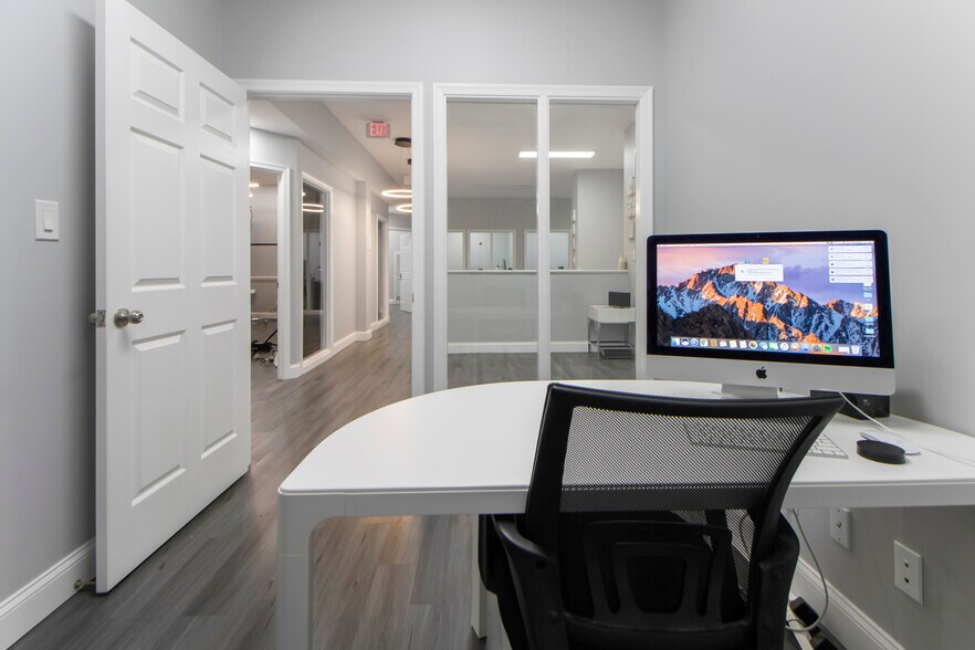 More Photos Of 4200 Evergreen Ln, Annandale Medical For Sale
