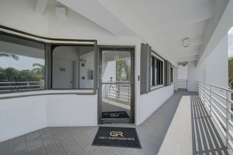 More Photos Of 2455 SW 27th Ave, Miami Medical For Lease