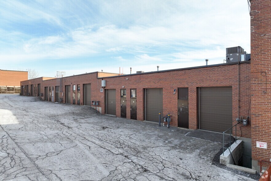 More Photos Of 7321 Victoria Park Ave, Markham Service For Lease