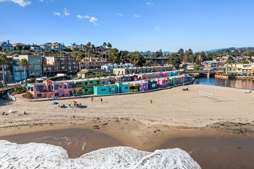 More Photos Of 1430 Merrill St, Santa Cruz Multifamily For Sale