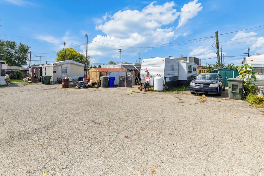 More Photos Of 39 Williams Rd, Columbus Land For Sale