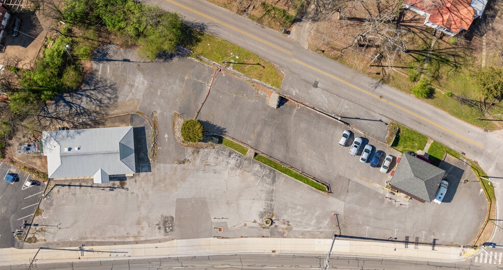 More Photos Of 3900 Ringgold Rd, Chattanooga Freestanding For Sale