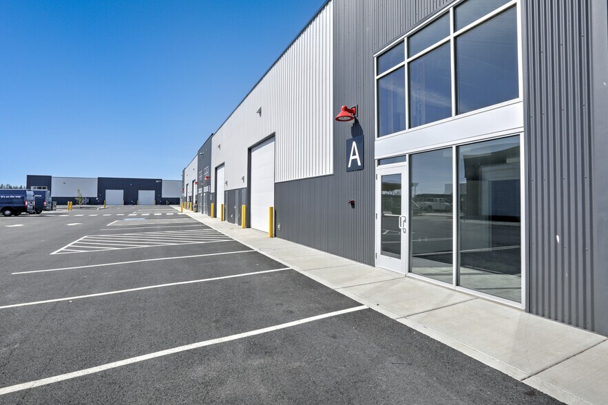 More Photos Of 5807 Thorpe, Spokane Light Distribution For Lease