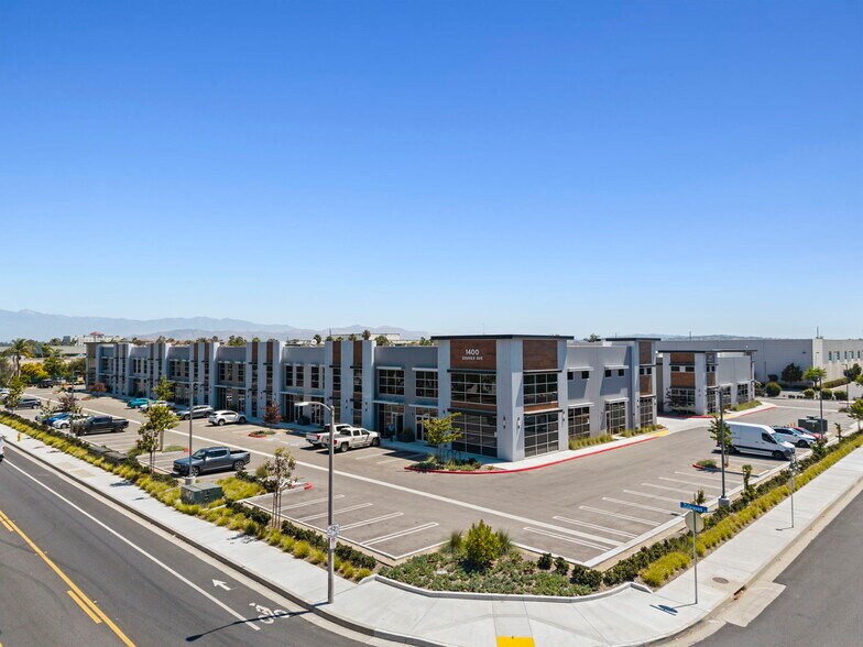 More Photos Of 1400 Graves Ave, Oxnard Distribution For Lease