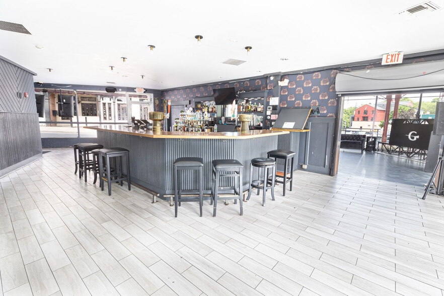 More Photos Of 16-20 Caroline St, Saratoga Springs Restaurant For Sale