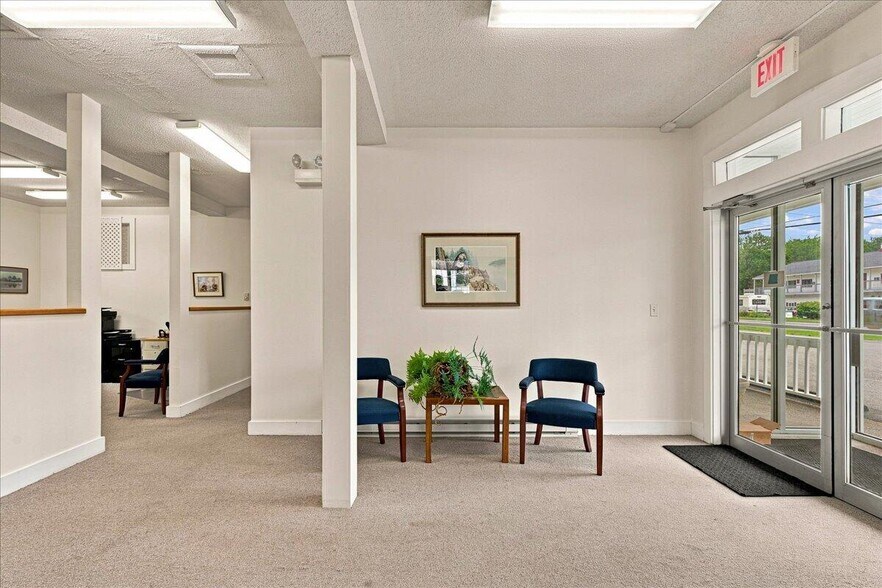 More Photos Of 953 Bar Harbor Rd, Trenton Office Residential For Sale