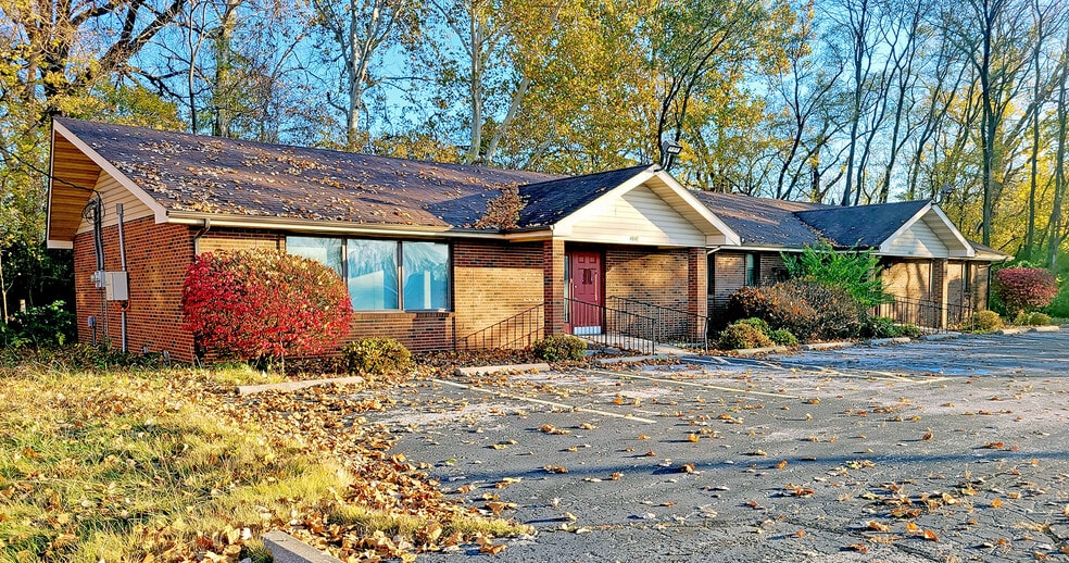 Primary Photo Of 4041 Mississippi Ave, Cahokia Loft Creative Space For Sale