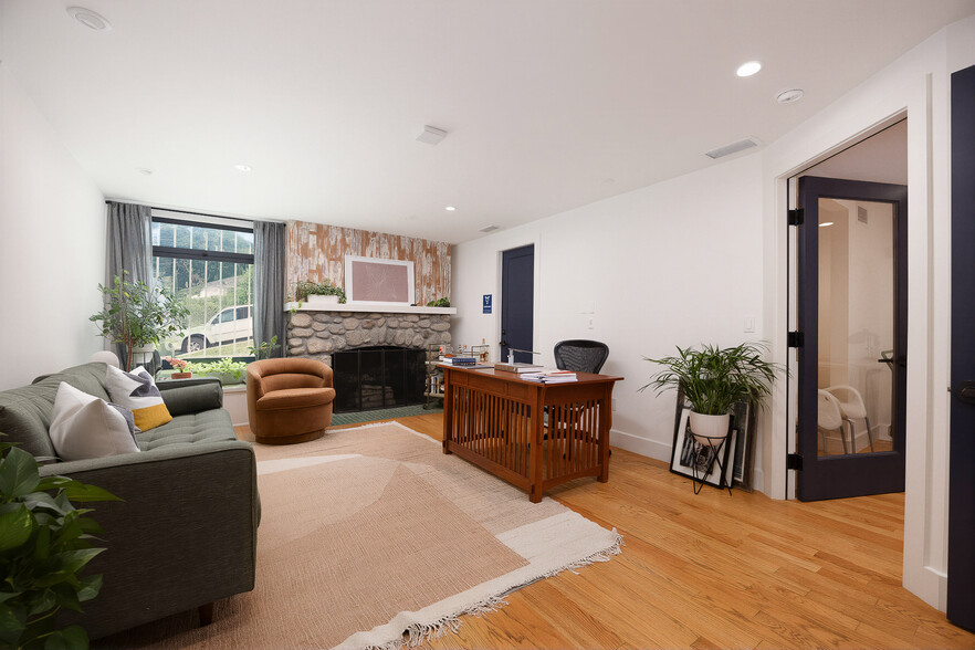 More Photos Of 1913-1915 Hyperion Ave, Los Angeles Loft Creative Space For Sale