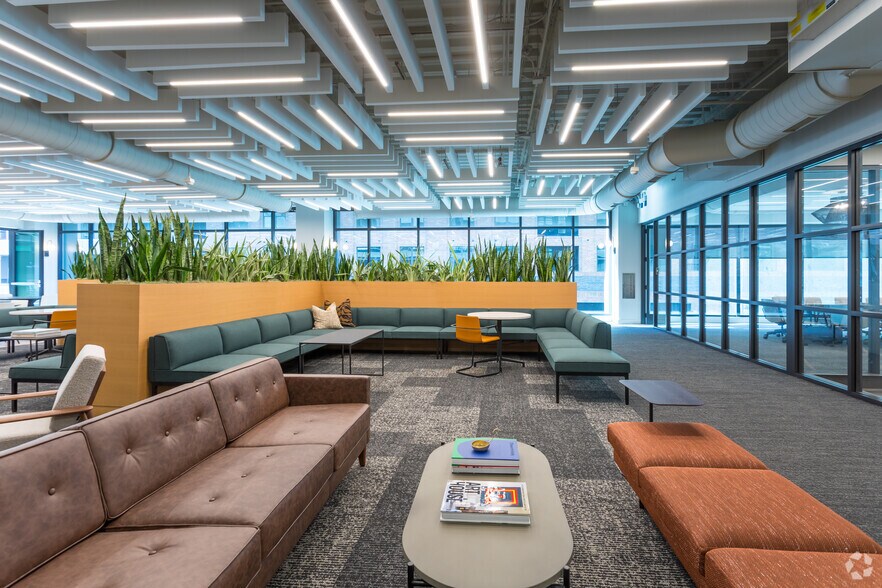 Photo of 9th Floor Ste 900