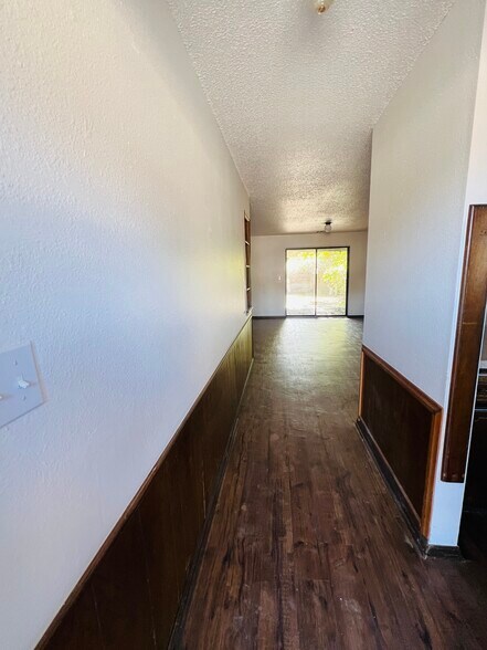 More Photos Of 2256 Donna Dr, Norman Multifamily For Sale