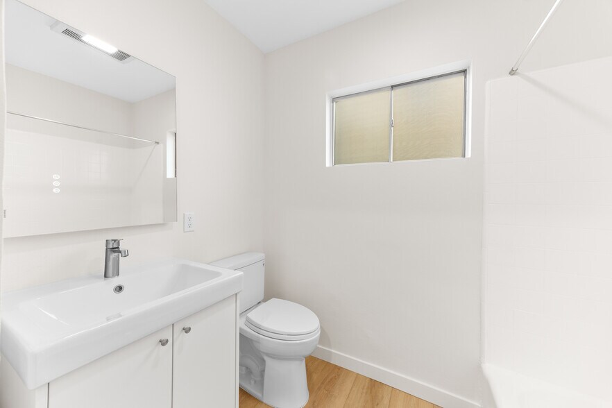 More Photos Of 4345 Ventura Canyon Ave, Sherman Oaks Apartments For Sale